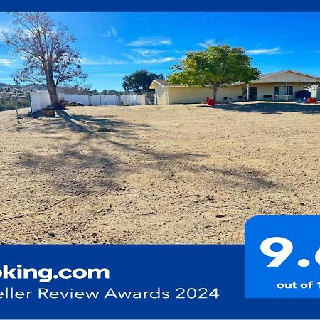 Peaceful Home With Nature Views & Trail Access Yucca Valley Luaran gambar
