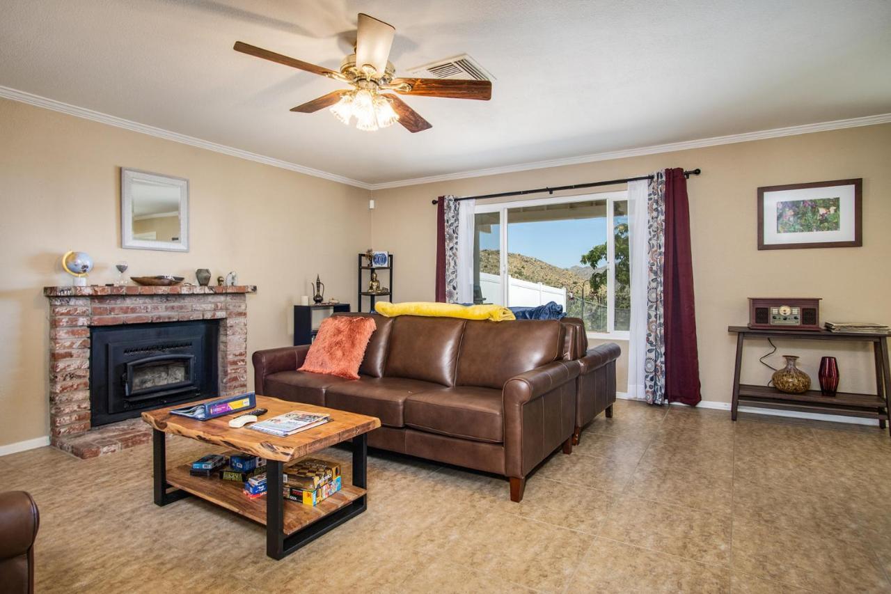 Peaceful Home With Nature Views & Trail Access Yucca Valley Luaran gambar